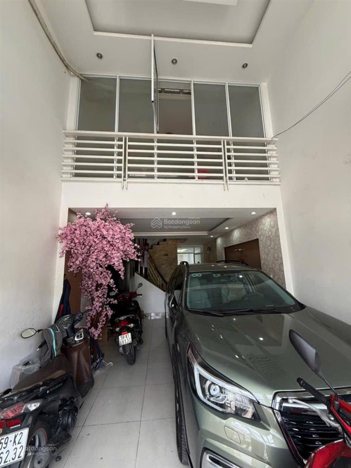 Cần bán gấp nhà 3 lầu bình phú, q6, khu nhà cao tầng, dân cư sầm uất, đường nhựa 14m thông