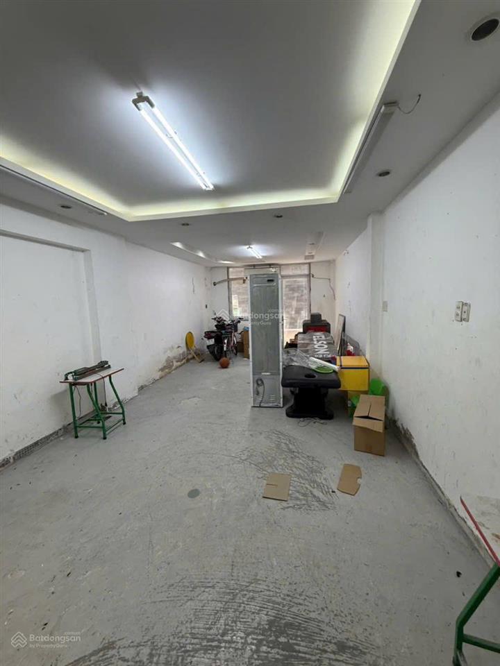 Cần bán gấp nhà 3 lầu bình phú, q6, khu nhà cao tầng, dân cư sầm uất, đường nhựa 14m thông