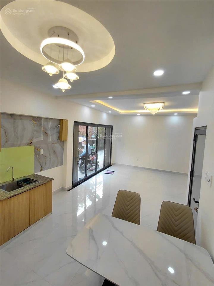 Nhà mới hiện đại kdc vĩnh lộc bình tân, dt 4m x 15m. đổ 3.5 tấm. đầy đủ tiện ích.