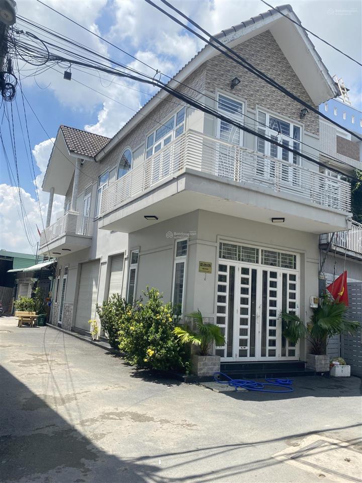Bán nhà góc 2 mt đường bình thành, bình tân. dt 4,2m x 16m.