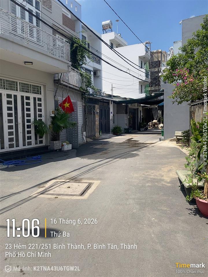 Bán nhà góc 2 mt đường bình thành, bình tân. dt 4,2m x 16m.