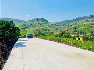 Tôi chủ đất cần bán đất full thổ cư 8x26m, 390 triệu, gần sân bay liên khương đà lạt, sổ hồng riêng