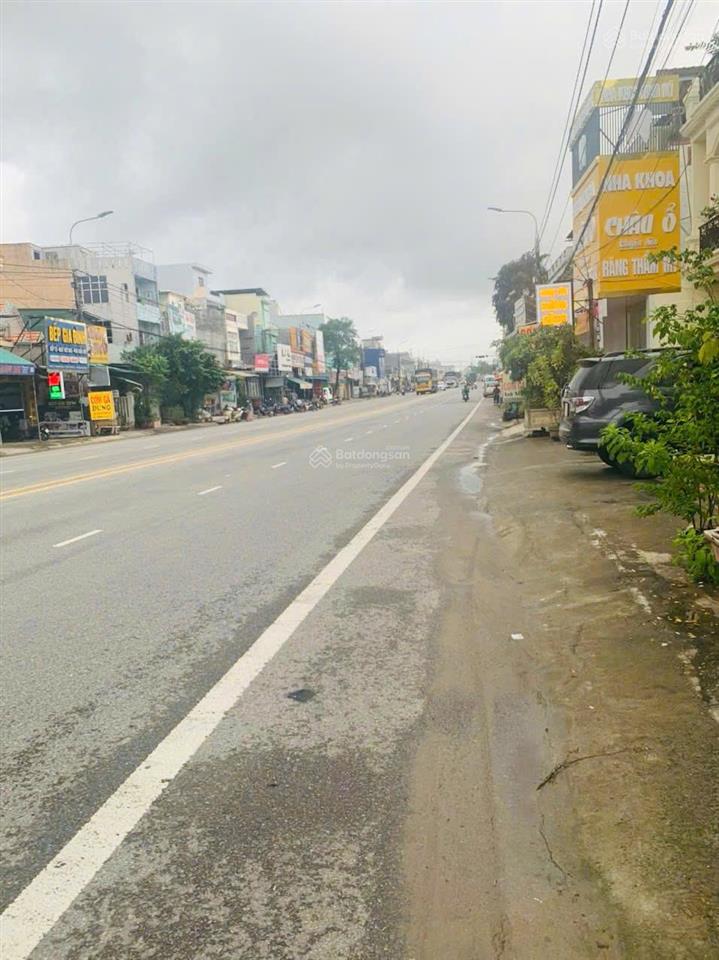 Tôi chính chủ, cần bán nhà đường lộ, thị trấn châu ổ, 150 phạm văn đồng, đang có hđ thuê, sổ sẵn