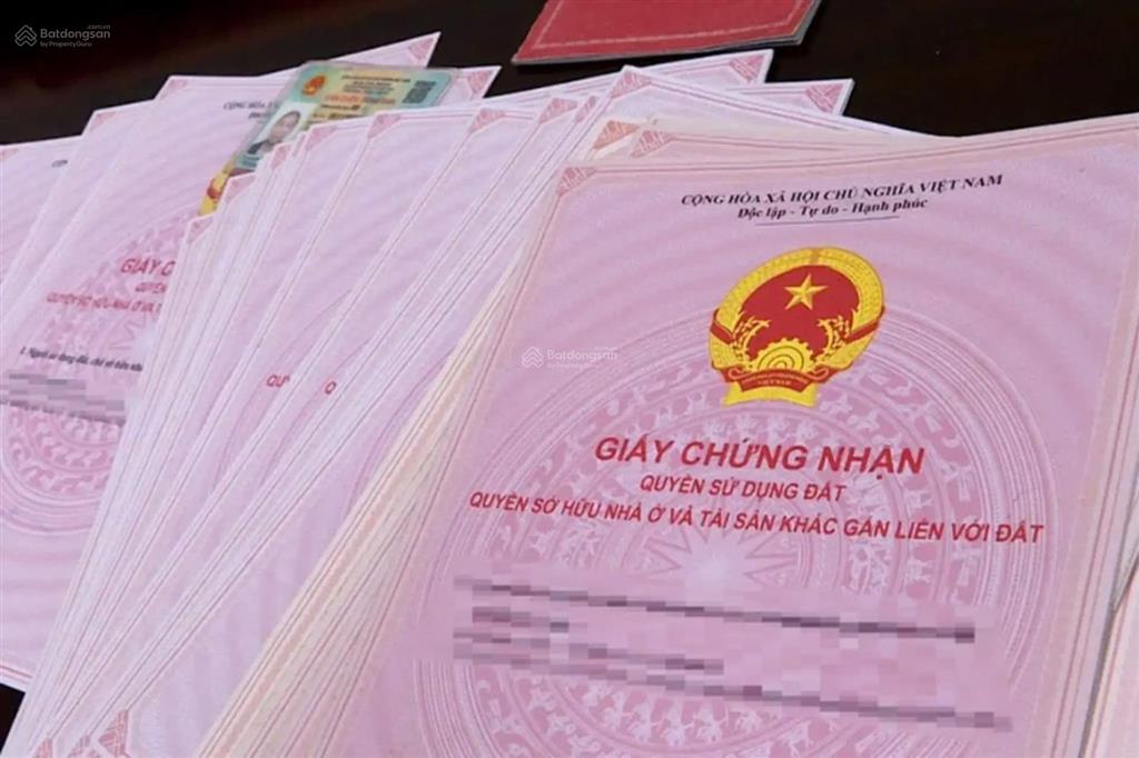 Tôi chủ đất cần bán đất full thổ cư 8x26m, 320tr, gần sân bay liên khương, đà lạt, sổ hồng riêng