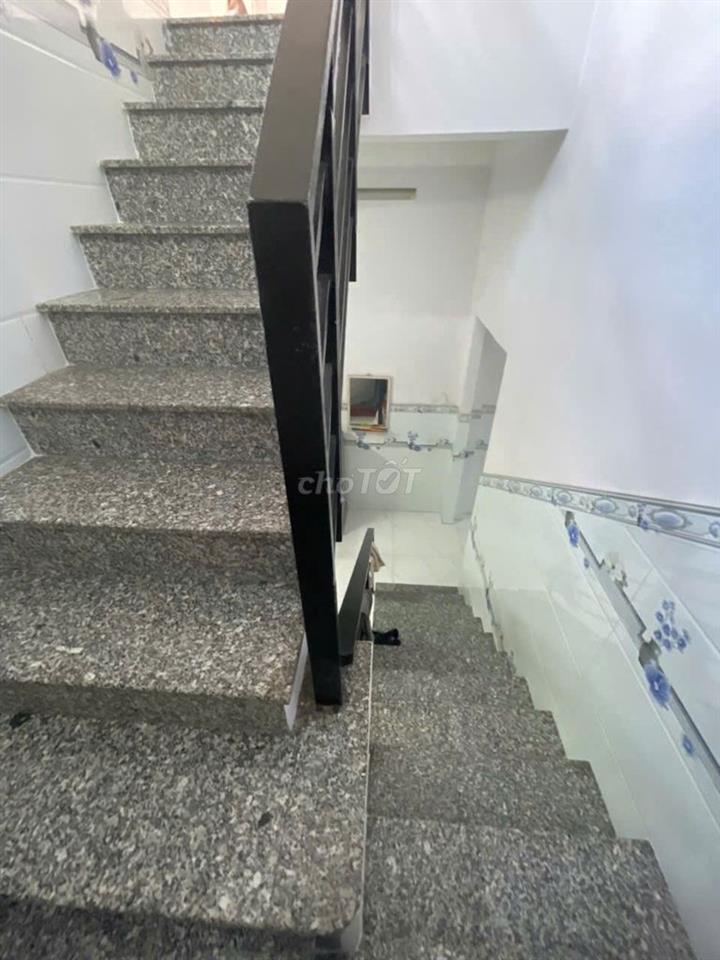 Bán nhà hẻm Lê Tấn Bê, 5 x 16m, 1 lầu, giá chỉ 4.65 tỷ!