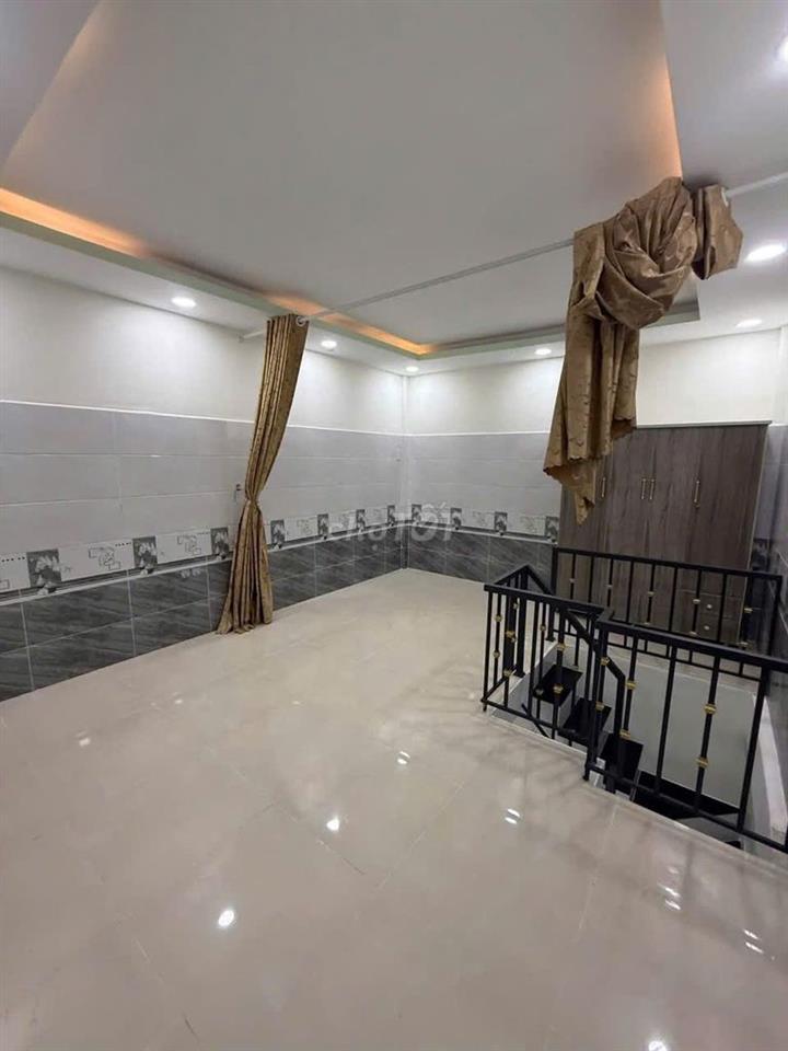 Bán nhà hẻm Hồng Bàng, 22m2, 1 lầu, nhà mới, 2.68 tỷ
