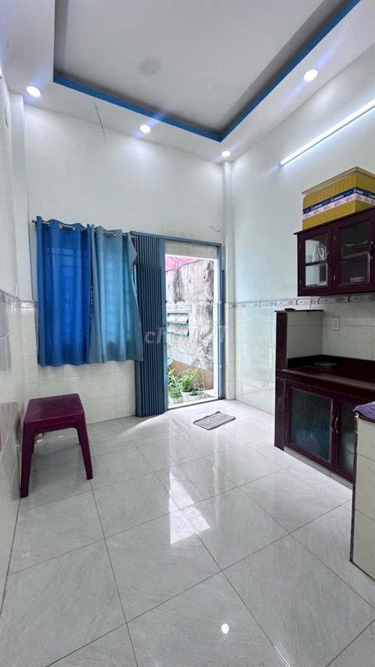Bán nhà HXH An Dương Vương, 32m2, 1 lầu 2 phòng ngủ, nhà mới!