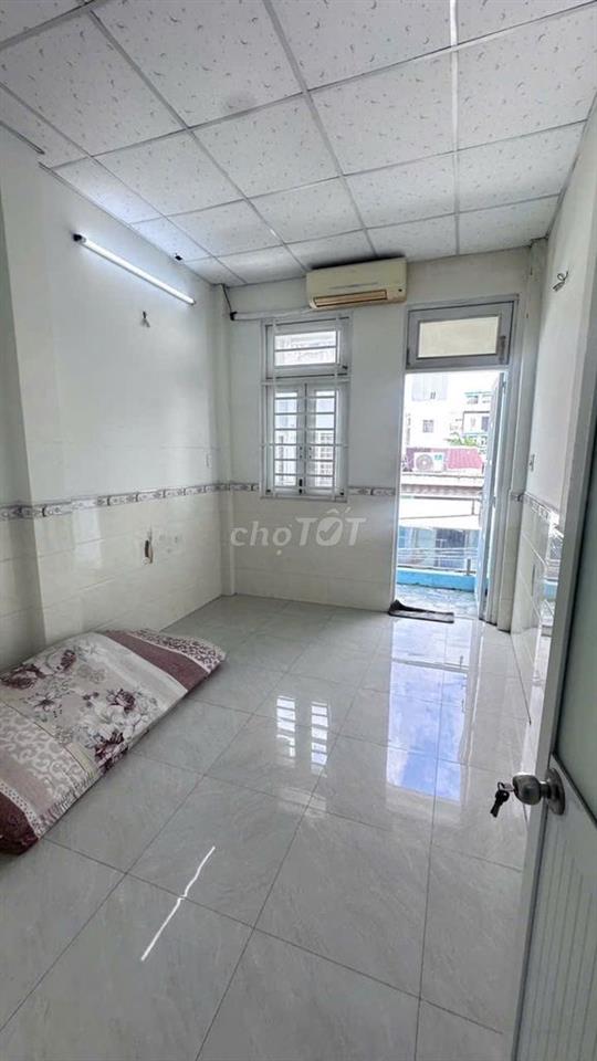 Bán nhà HXH An Dương Vương, 32m2, 1 lầu 2 phòng ngủ, nhà mới!