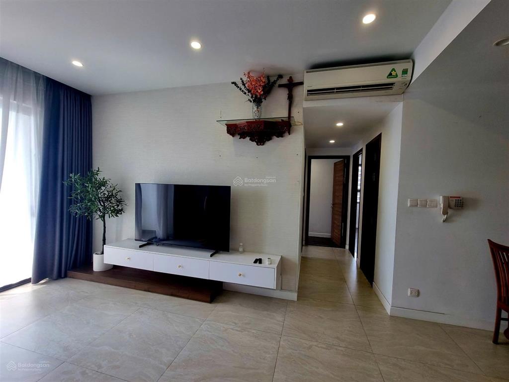 Cho thuê ch wilton 68 m, 2 pn, 2 wc, view đẹp, full nội thất cao cấp giá 18 tr/1th,  0908 871 ***