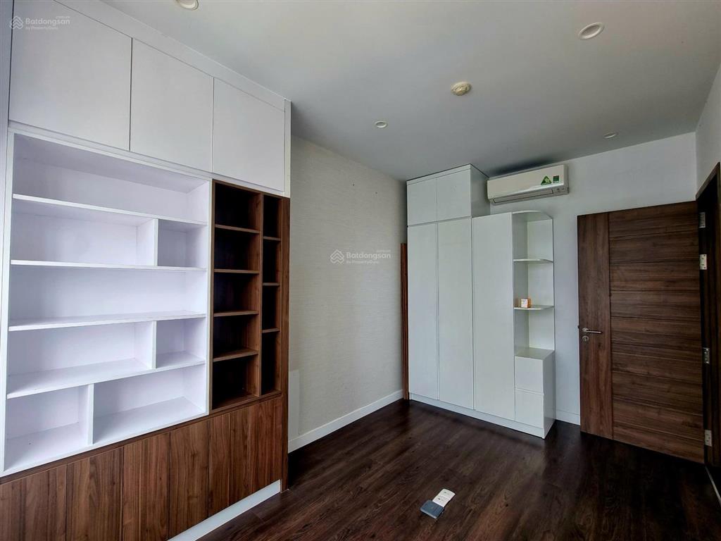 Cho thuê ch mỹ đức, căn góc 105 m, 3 pn, nt cơ bản, giá 16 triệu/tháng.  0908 871 *** mrs mai lan