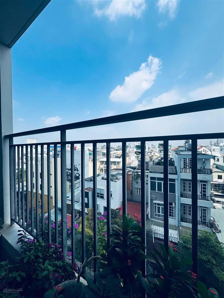 Cần bán nhanh căn hộ wilton 3 pn, 93 m2 căn góc 2 ban công, giá 8,4 tỷ,  0908 871 *** ms mai lan