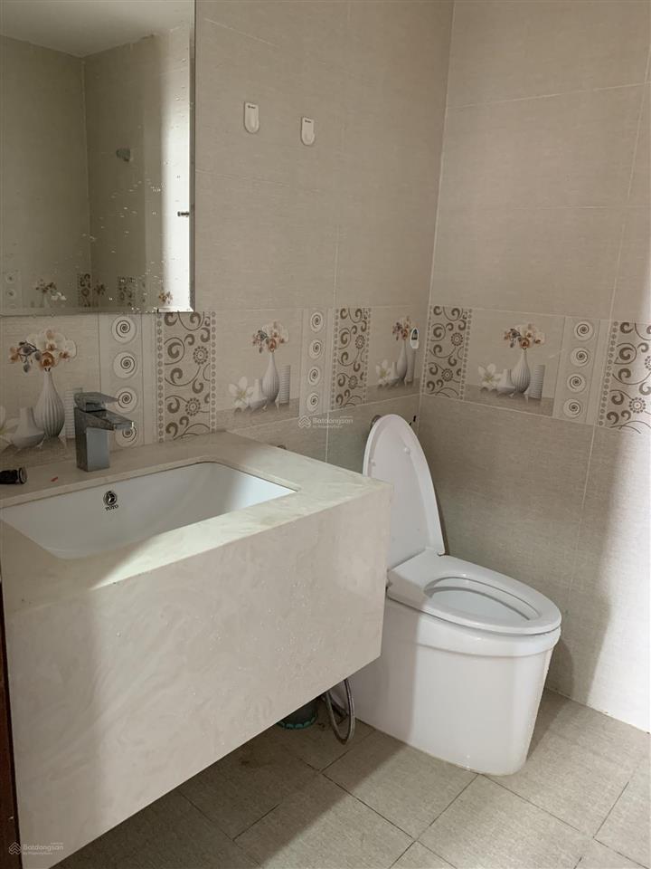 Cho thuê ch remax plaza 2pn  2wc nhà full nội thất  0909 920 ***.
