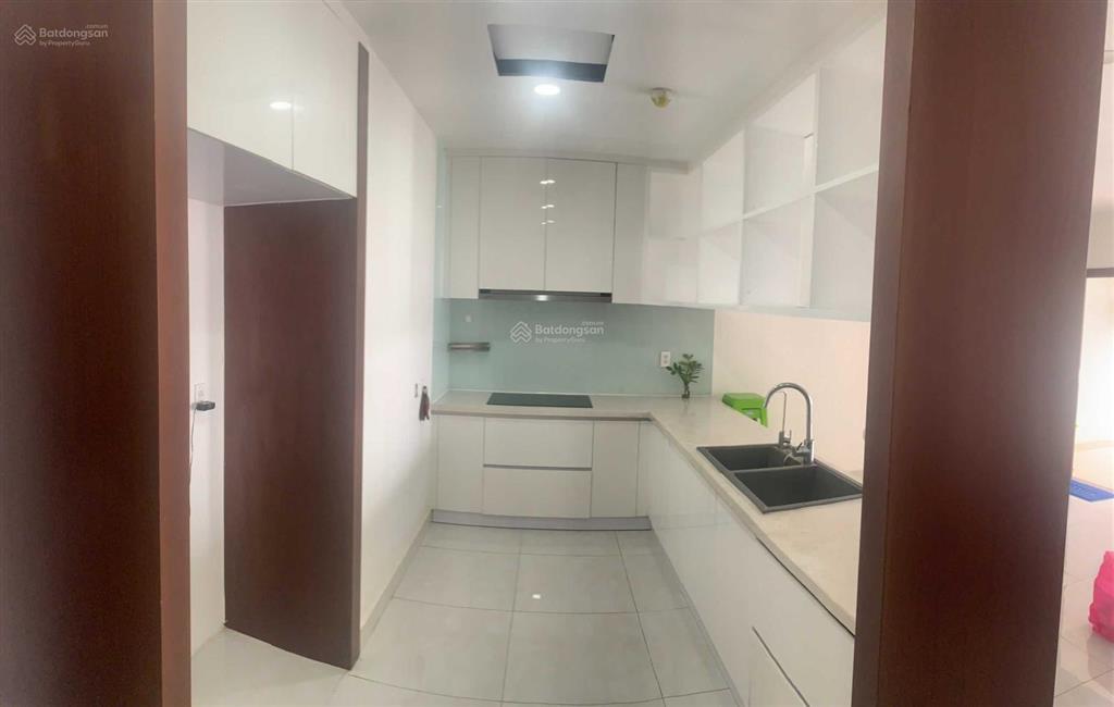 Cần cho thuê căn hộ remax plaza full nội thất mới 3pn  2 wc  0909 920 ***