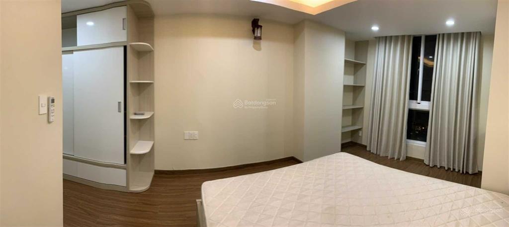 Cho thuê căn 2 phòng ngủ có nội thất 10 triệu/tháng  0909 920 ***
