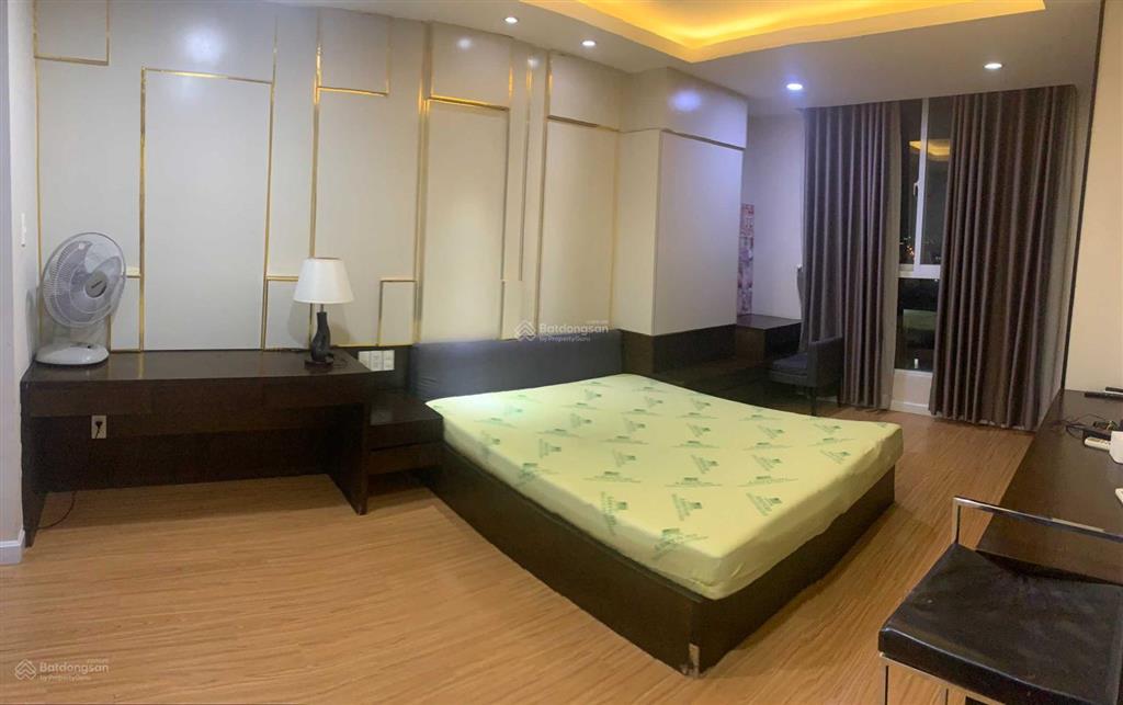 Cần cho thuê căn hộ 3pn  2wc 0909 920 ***