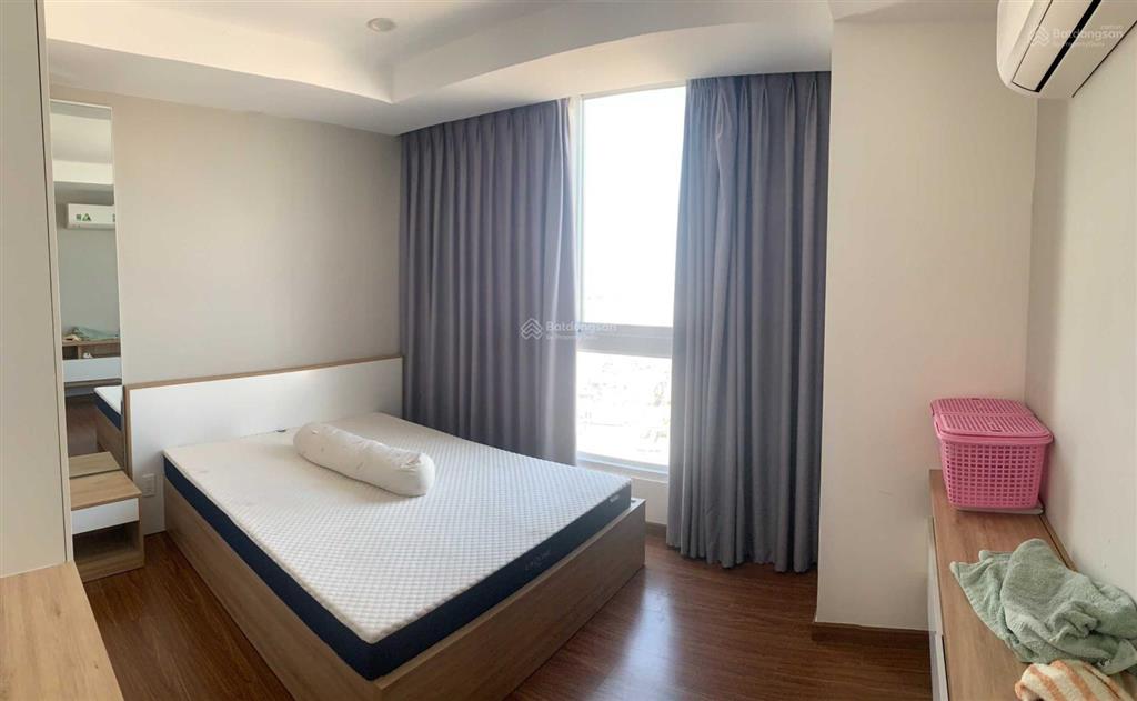 Cần cho thuê căn hộ 3pn  2wc 0909 920 ***