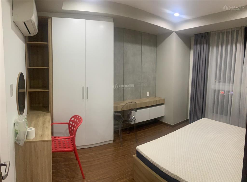 Cần cho thuê căn hộ 3pn 2wc nhà mới 0909 920 ***