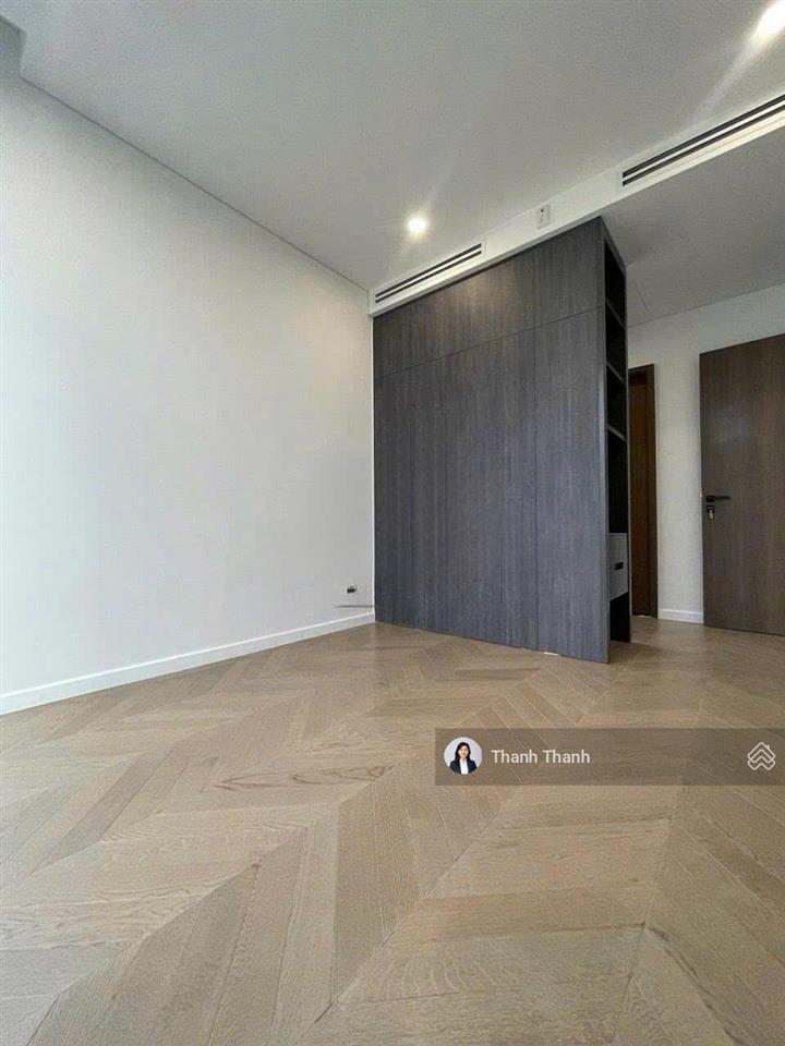 Cho thuê 3pn view sông, nội thất cơ bản, lumiere riverside,
