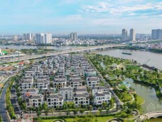 Bán biệt thự vinhomes central park, 200 tỷ, 275m2, 4pn, 5wc, 3 tầng, hướng đông nam