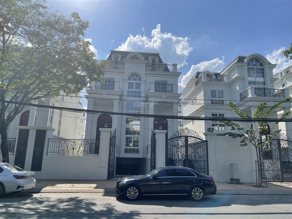 Bán biệt thự king crown village, 90 tỷ, 276m2, 4pn, 4wc tại nguyễn văn hưởng, thảo điền, q2, hcm