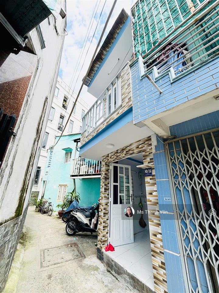 Bán nhà chính chủ 1ty699 trueu có sổ hồng vay đc 500 triệu nhà 1 lầu nhà mới sơn 2x5m có bancon rộn