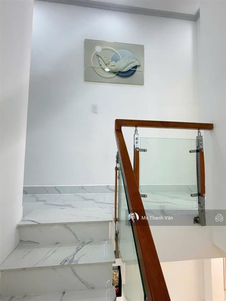 Chính chủ bán nhà quận 6 giá rẻ văn thân 5ty580 sổ hồng nhà 2 lầu khu dân trí nhà đẹp 0938 295 ***
