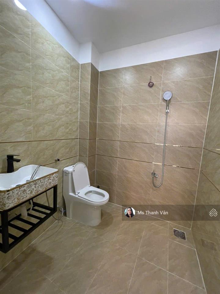 Chủ bán gấp nhà giá rẻ an dương vương q650m2 đấtsàn 95m2,2 lầu 4pn 3wc bếp rộng shr 0938 295 ***