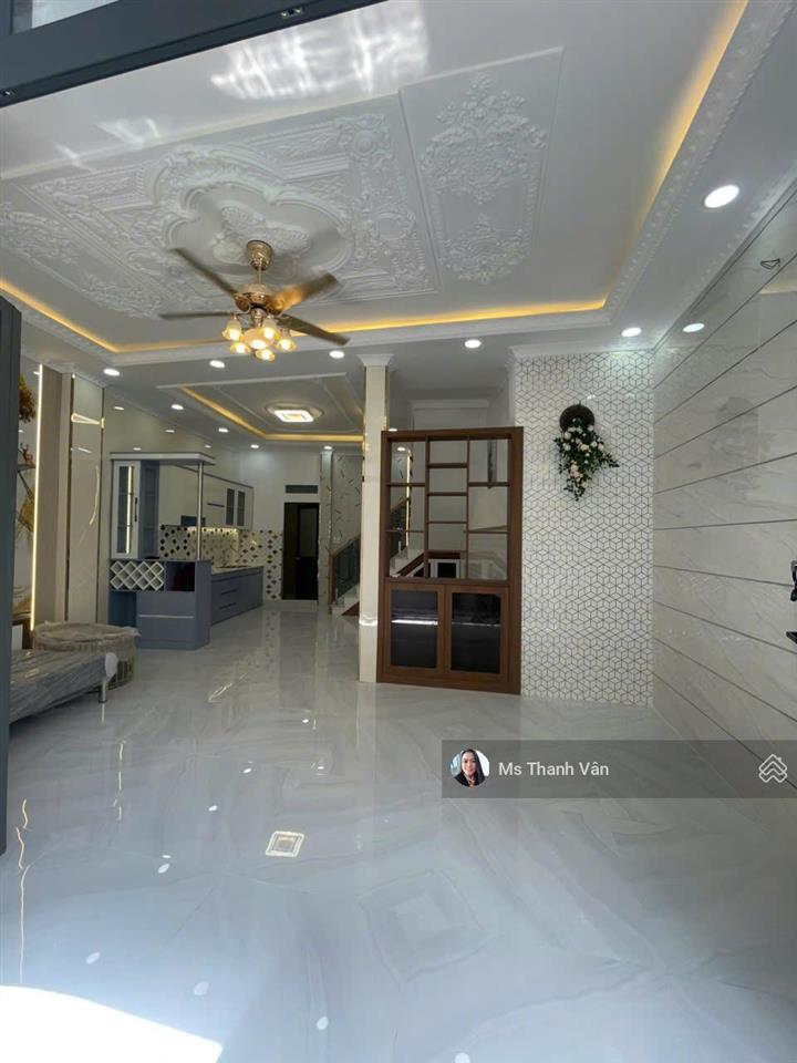 Chủ bán gấp nhà giá rẻ an dương vương q650m2 đấtsàn 95m2,2 lầu 4pn 3wc bếp rộng shr 0938 295 ***