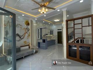 Chủ bán gấp nhà giá rẻ an dương vương q650m2 đấtsàn 95m2,2 lầu 4pn 3wc bếp rộng shr 0938 295 ***