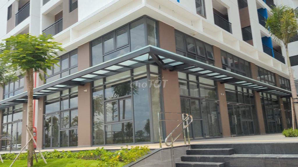 Shophouse 70m2 Q2, GÓC 3 hướng cửa, vị trí VIP trả góp lãi 0% hết 2030