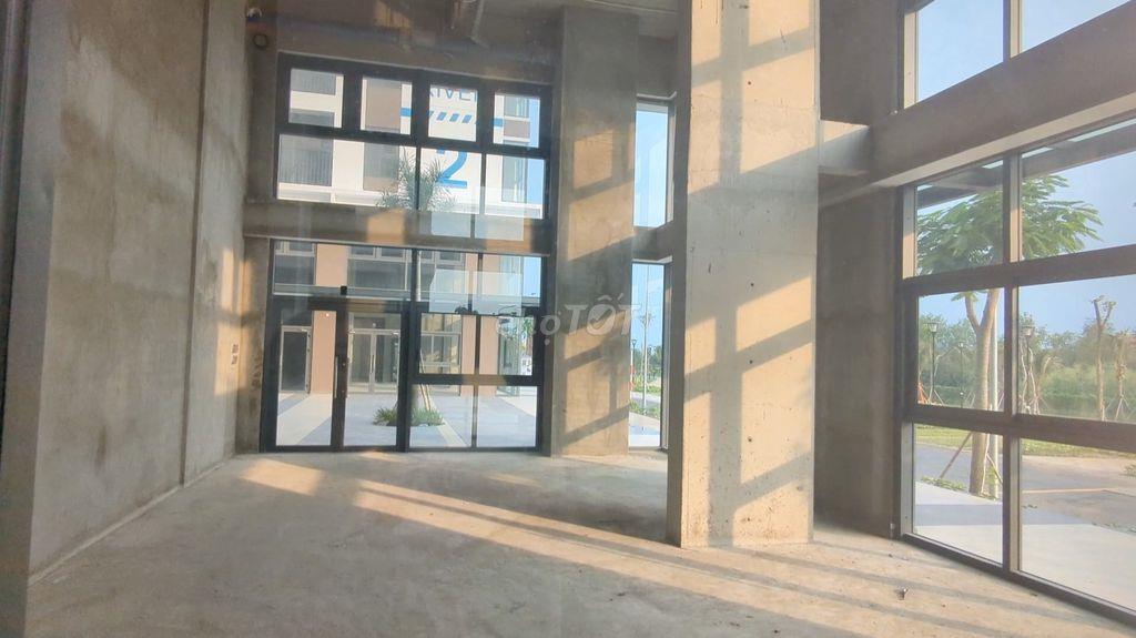Shophouse 70m2 Q2, căn Góc 3 hướng cửa, vị trí VIP góp lãi 0% hết 2030