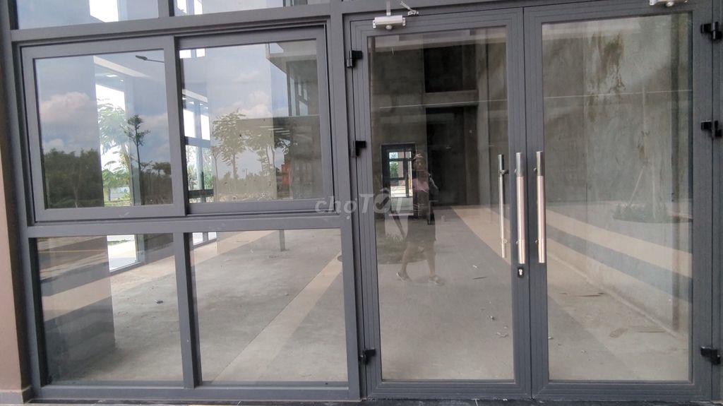 Shophouse 70m2 Q2, căn Góc 3 hướng cửa, vị trí VIP góp lãi 0% hết 2030