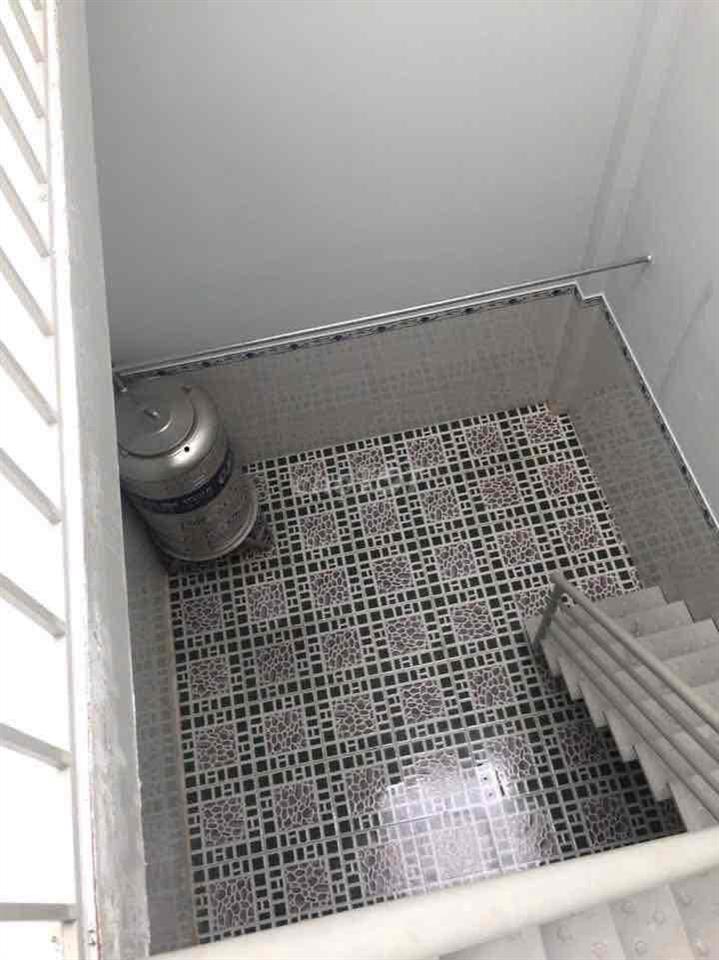 chính chủ cần bán nhà hẻm 2 sẹc, 1 trệt 1 lầu có 10phòng trọ