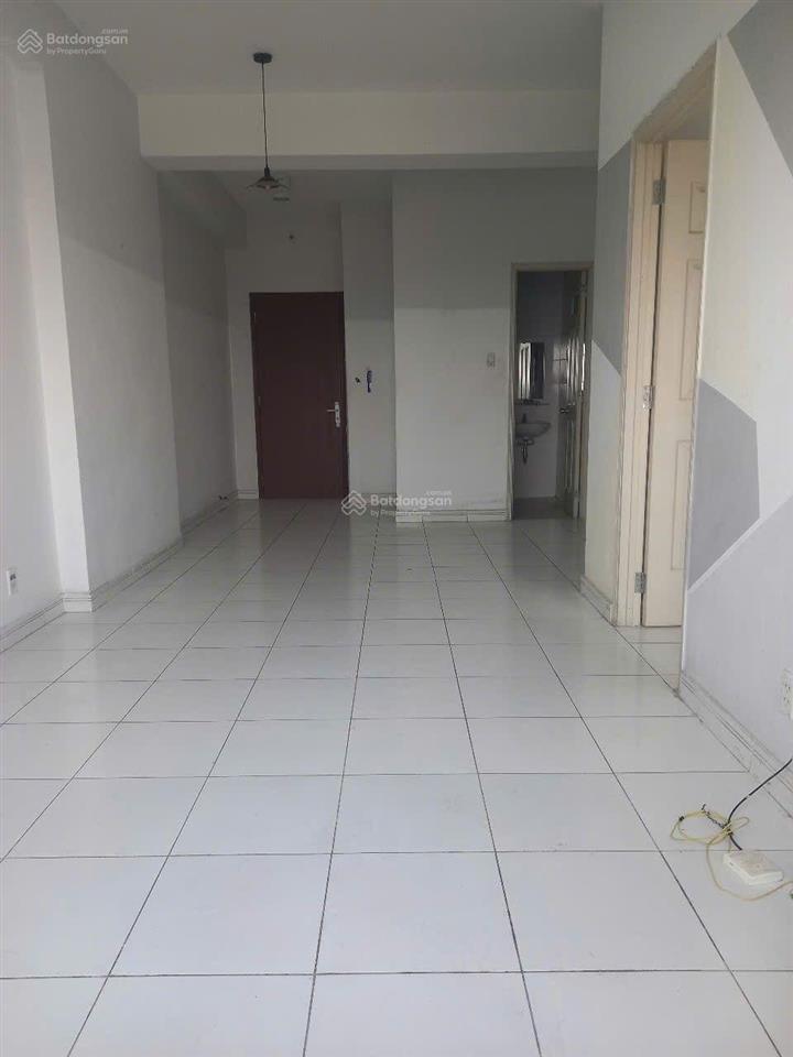 Bán gấp căn hộ hqc plaza sổ hồng 62m2, 2pn ngay chợ bình điền q8, mt nguyễn văn linh.
