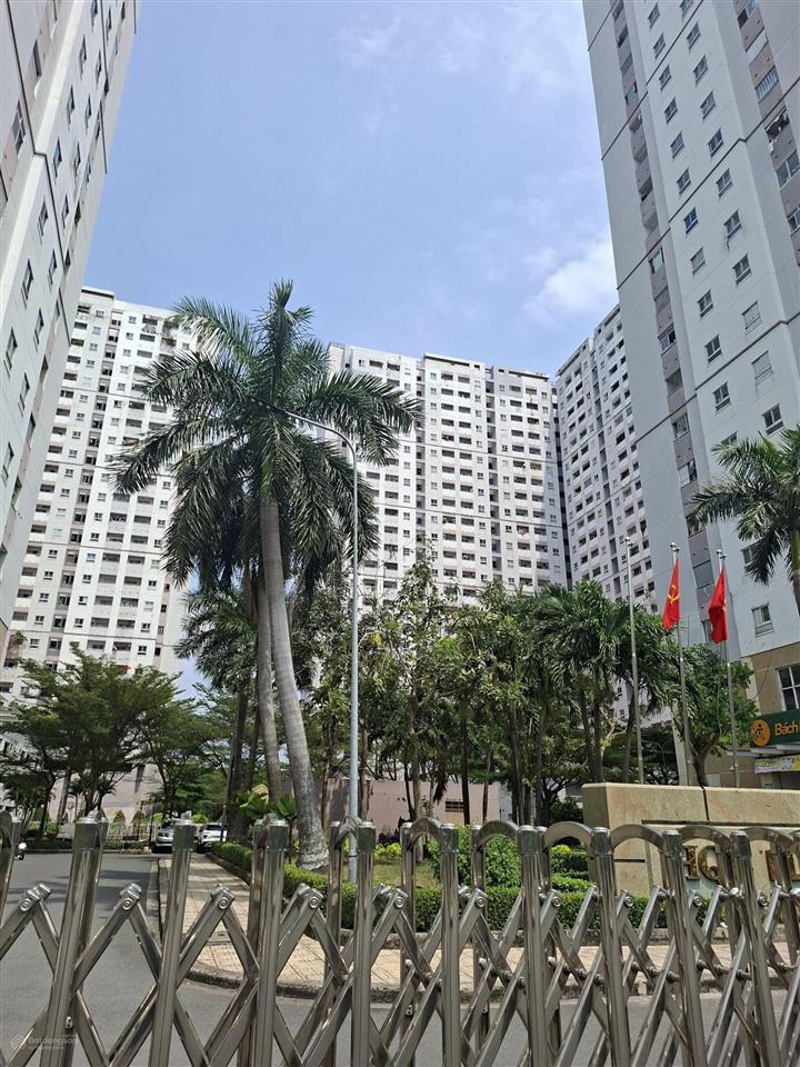 Bán gấp căn hộ 69m2 góc, 2pn 1tỷ4, căn hộ hqc plaza ngay chợ bình điền, q8. đi q1 hết 20p