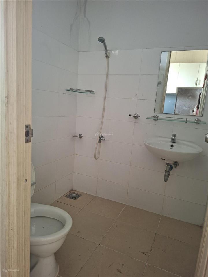 Bán gấp căn hộ 69m2 góc, 2pn 1tỷ4, căn hộ hqc plaza ngay chợ bình điền, q8. đi q1 hết 20p