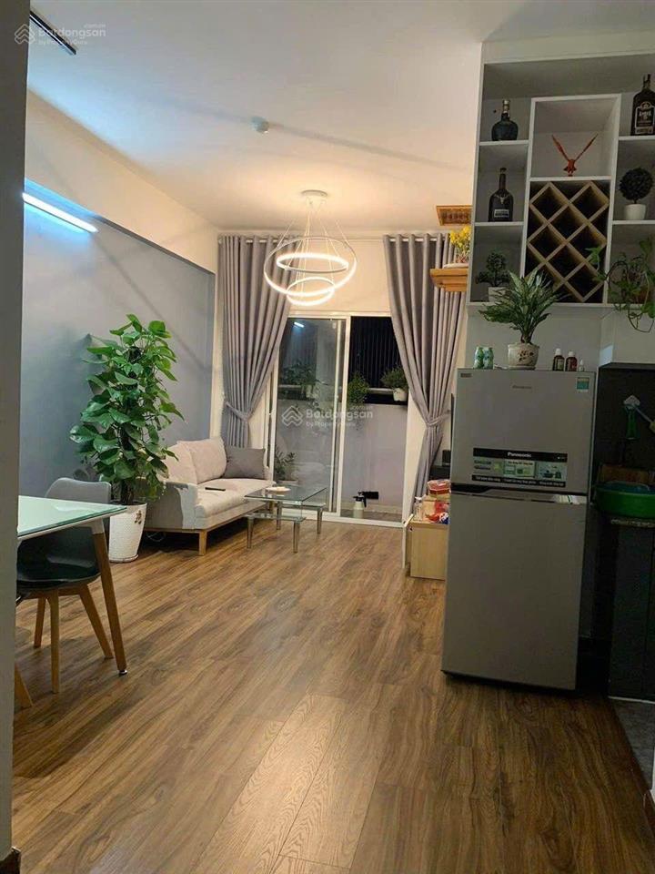 Bán gấp căn hộ hqc plaza ngay chợ bình điền q.8, 54m2 1tỷ150 full nội thất