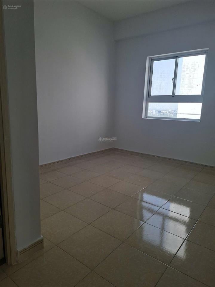 Bán căn hộ 69m2, góc 1ty4 2pn, c/c hqc plaza cách q1 chỉ 25p. ngay chợ bình điền q8. sổ lâu dài