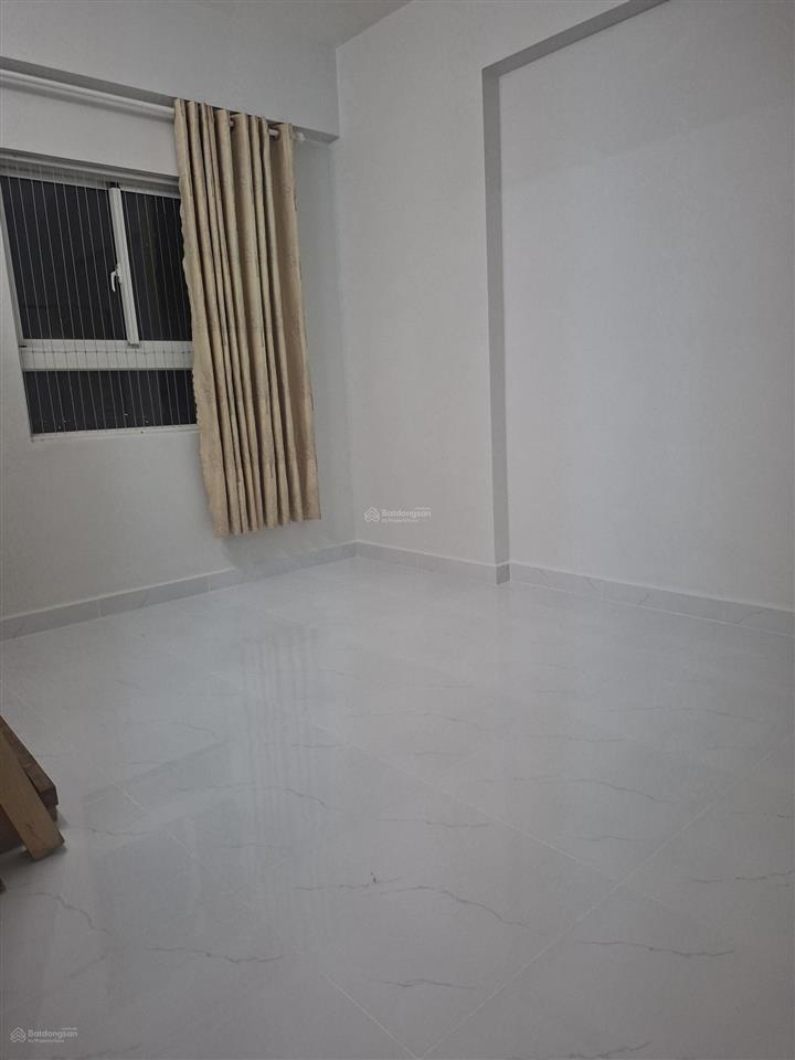 Bán gấp căn hộ 69m2 góc, 2pn 1tỷ7 sổ hồng, cc hqc plaza ngay chợ bình điền, q8. đi q1 hết 20p