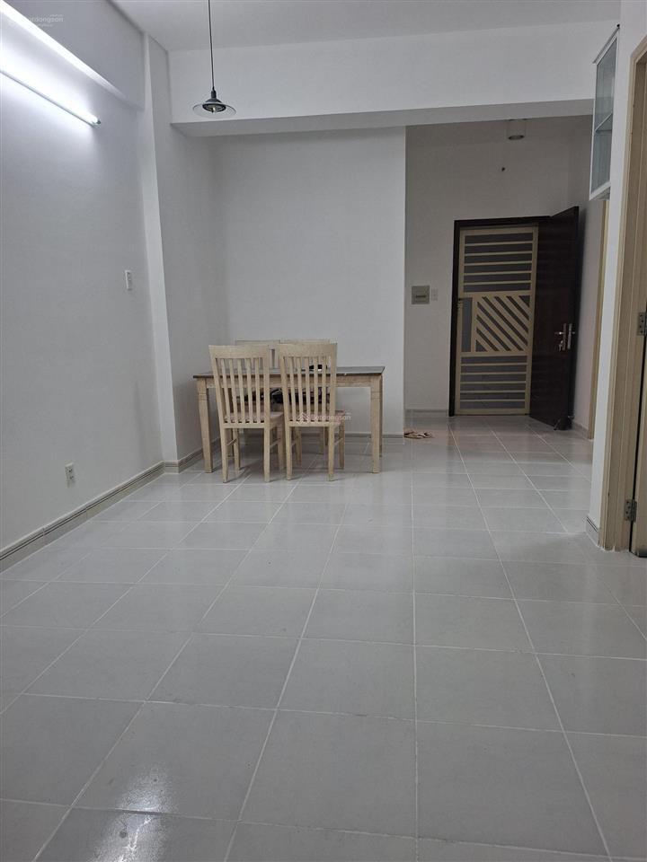 Bán gấp căn hộ hqc 69m2 góc, 2pn 1tỷ75 sổ hồng lâu dài ngay chợ bình điền, q8. đi q1 hết 25p