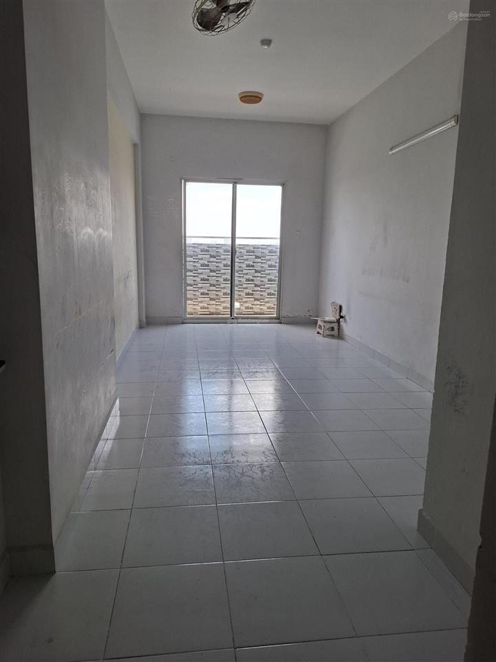 Bán gấp căn hộ hqc 2pn 1tỷ7 69m2, góc ngay chợ bình điền, q8. đi q1 hết 25p