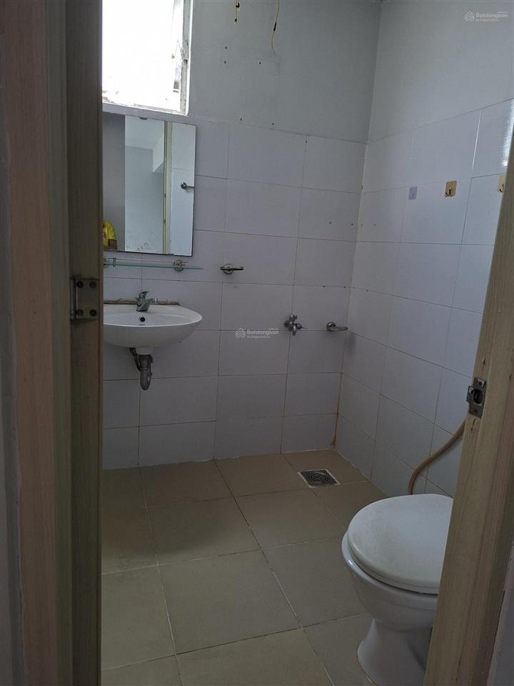 Bán gấp căn hộ hqc 2pn 1tỷ7 69m2, góc ngay chợ bình điền, q8. đi q1 hết 25p