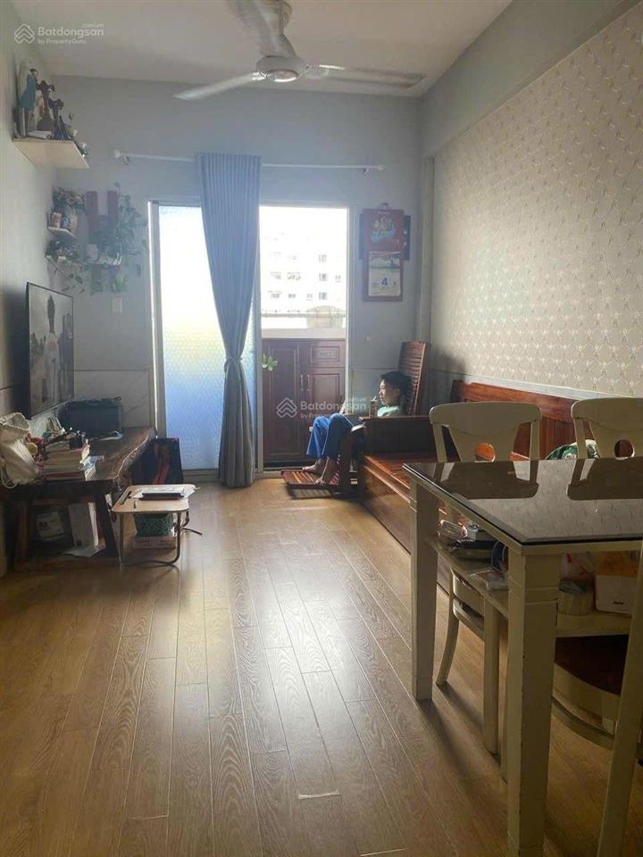 Cho thuê căn hộ hqc full nội thất 2pn 54m2, 4tr7, ngay mt nguyễn văn linh, đi q1 hết 20p