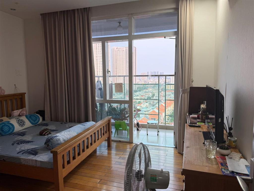 Bán gấp căn hộ mới himlam riverside 2pn 2wc view quận 1 hướng đông nam, giá cực tốt