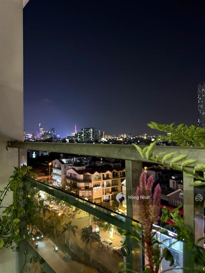 Bán căn góc hiếm ban công phòng khách 2pn 2wc 118m2  đông nam view kdc himlam, quận 1