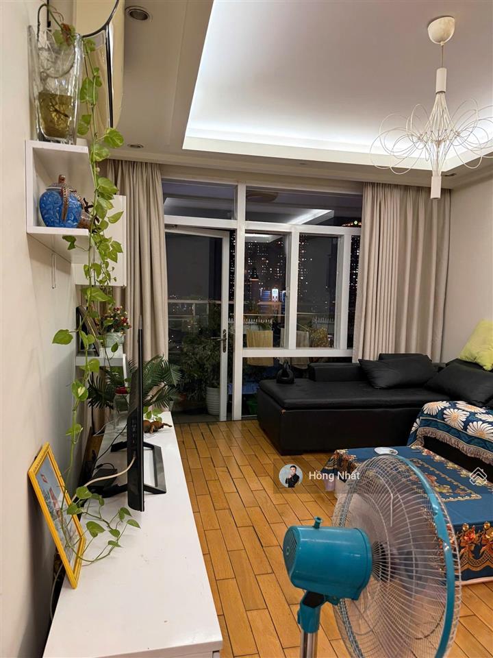 Bán căn góc hiếm ban công phòng khách 2pn 2wc 118m2  đông nam view kdc himlam, quận 1