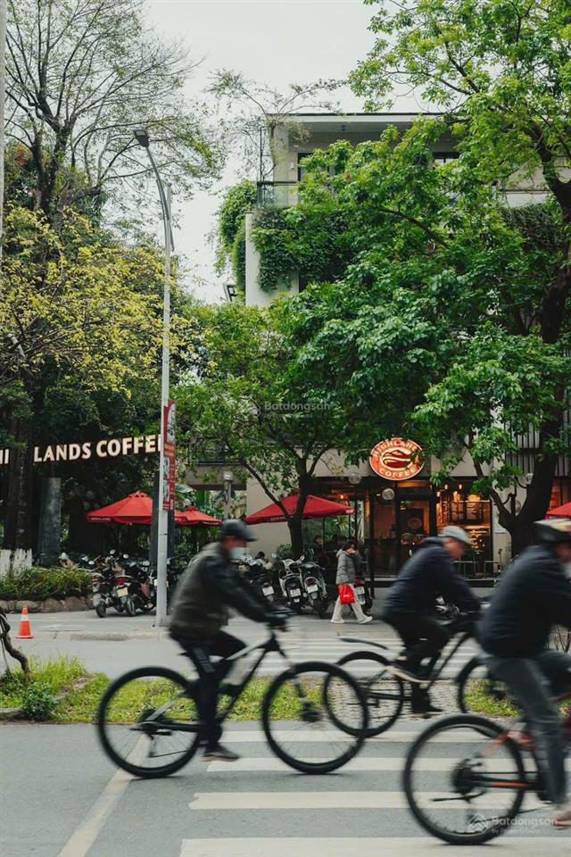 Bán căn góc shophouse 4 tầng hoàn thiện, gần ngay khoáng nóng onsen eco village