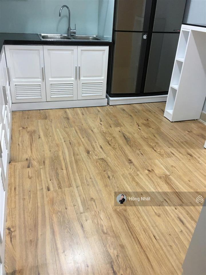 Bán nhanh căn 2pn 2wc hướng đông nam tầng đẹp full nội thất có khách thuê sẵn tại him lam riverside
