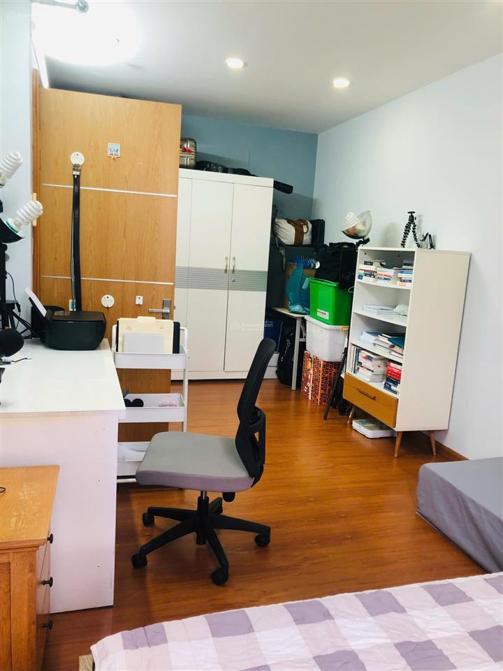 Cần bán gấp căn 1pn1wc himlam riverside, tân hưng, q7 đầy đủ nội thất, hướng đông nam mát.