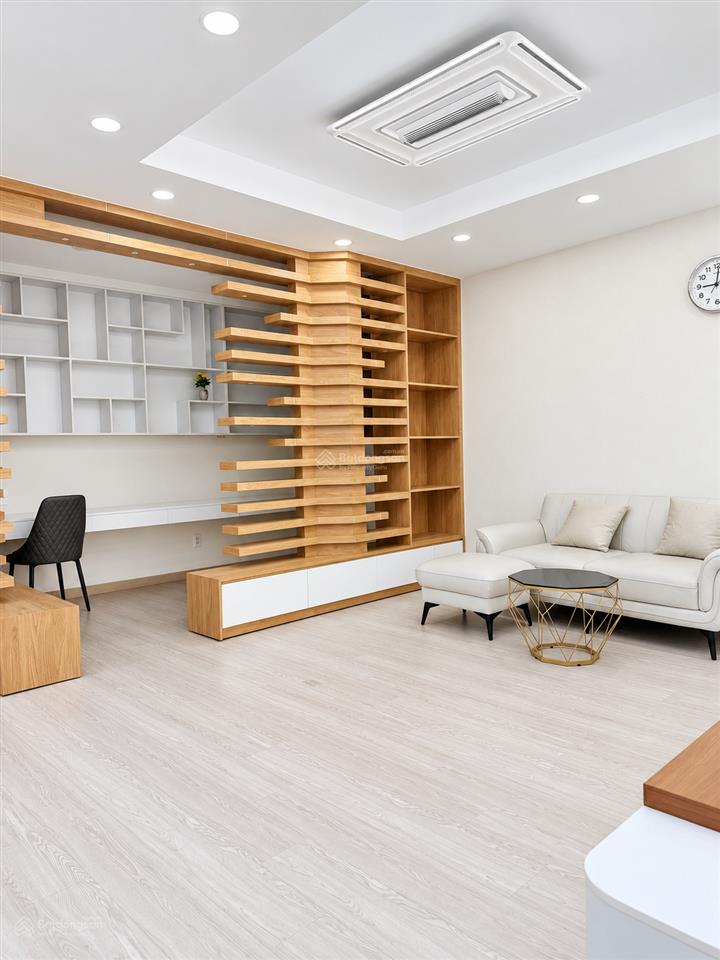 Cần cho thuê vào ở ngay căn 3 phòng ngủ him lam riverside, quận 7, thoáng mát, sạch, cao cấp